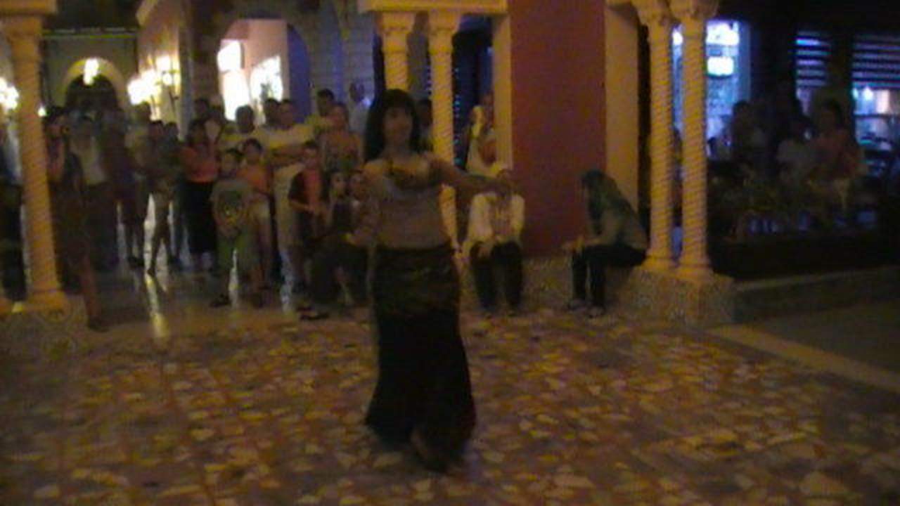 Tancerka brzucha Pickalbatros Alf Leila Wa Leila Resort - Neverland Hurghada