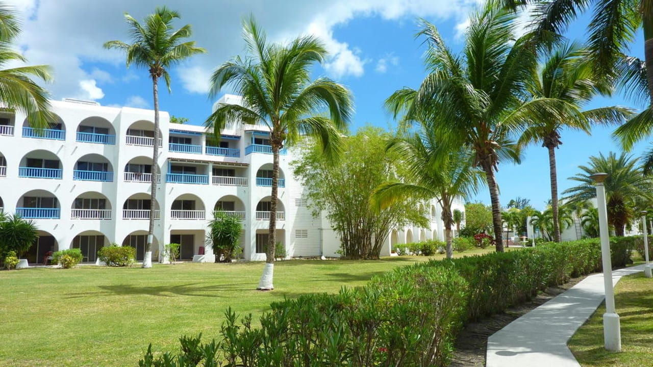 Hotel von Aussen Jolly Beach Resort