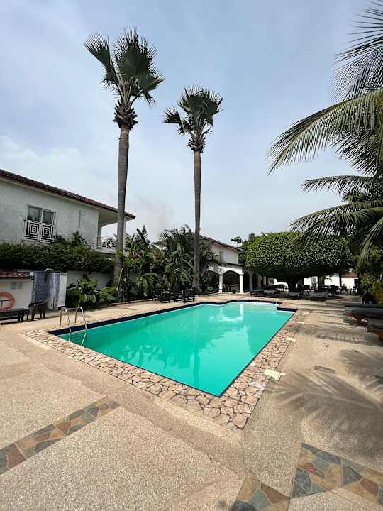 Pool Dulaa Deema Residence Brufut Heights