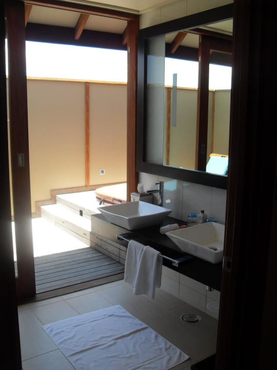 Hotel Veligandu Island Resort Veligandu Maldives Resort Island