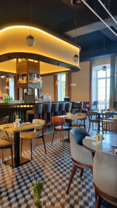 Gastro The Editory Riverside Hotel, an Historic Hotel