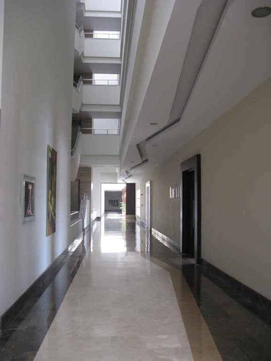 Flur Seaden Sea World Resort & Spa