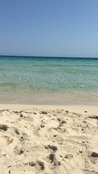 Strand R2 Veronica Beach Hotel