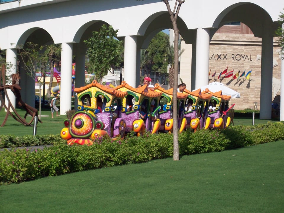 Zug Maxx Royal Belek Golf Resort