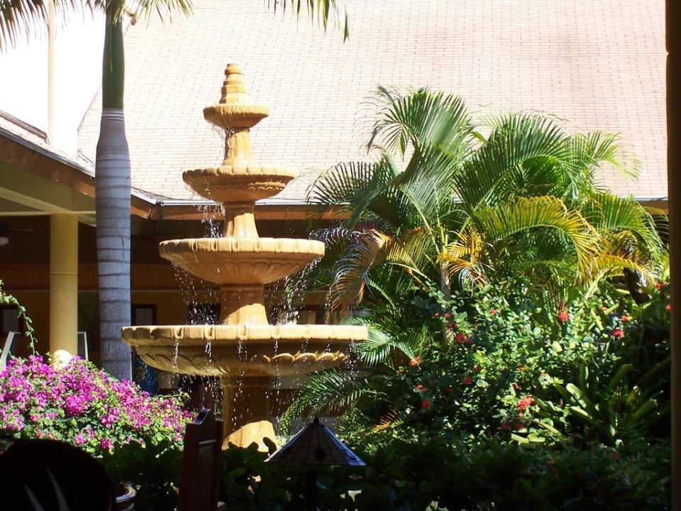 Brunnen in Lobby Hotel Grand Palladium Palace Resort, Spa & Casino