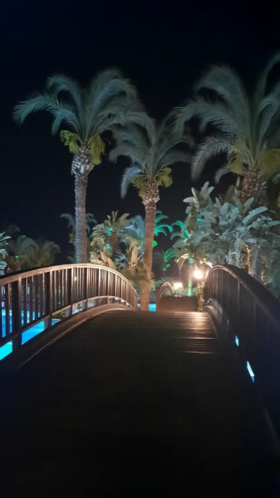 Gartenanlage Sunis Kumköy Beach Resort Hotel & Spa