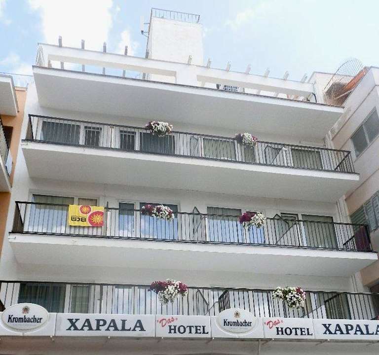 Front Hotel Xapala