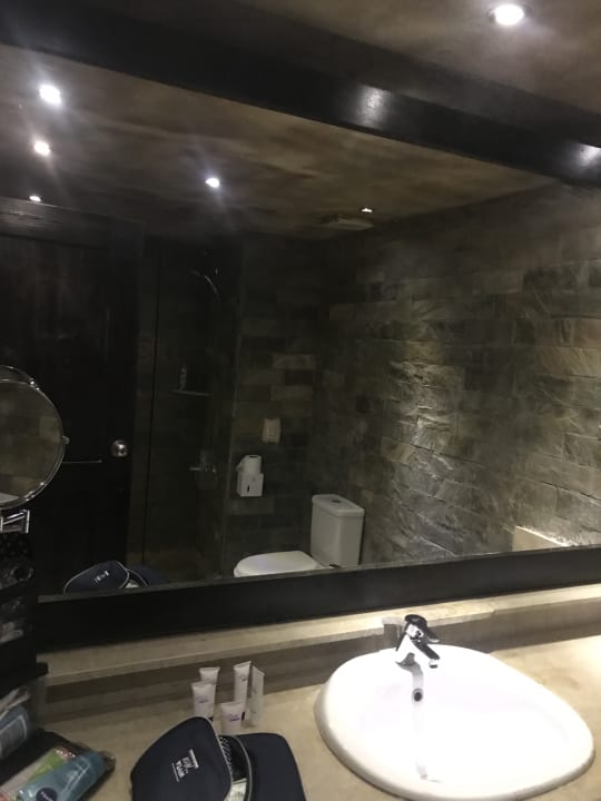 Zimmer Hotel Caves Beach Resort (Adults Only)