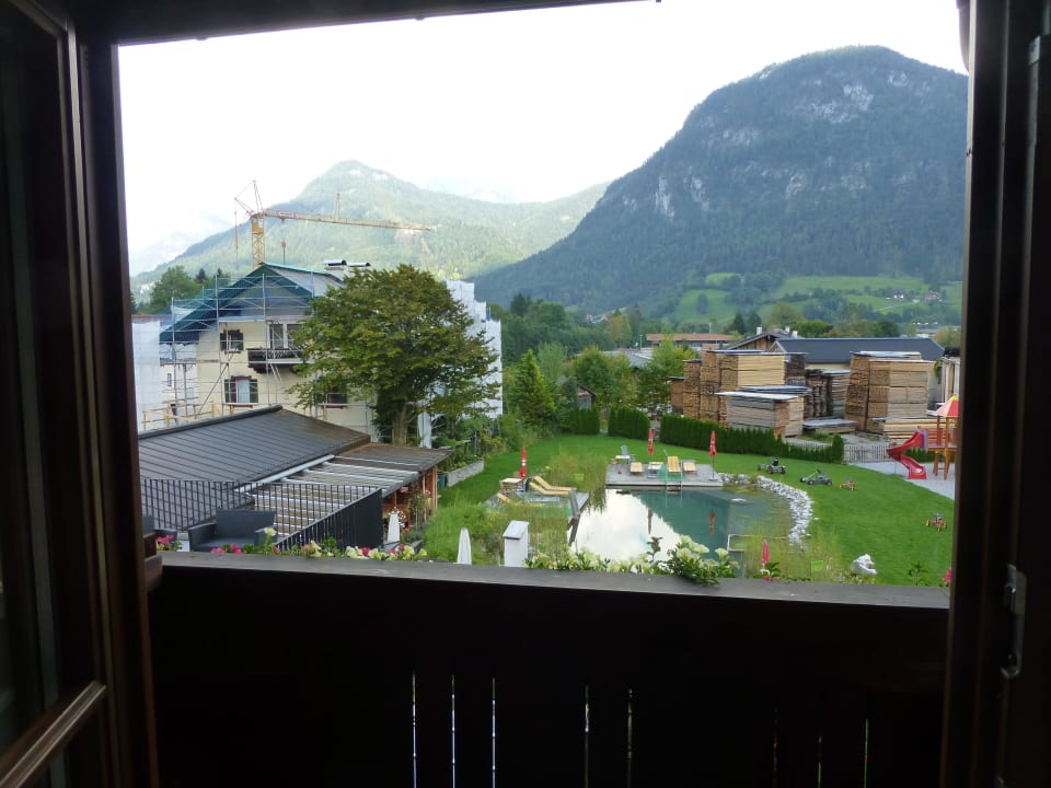 Blick in den Garten Familien- & Vitalhotel Mühlpointhof