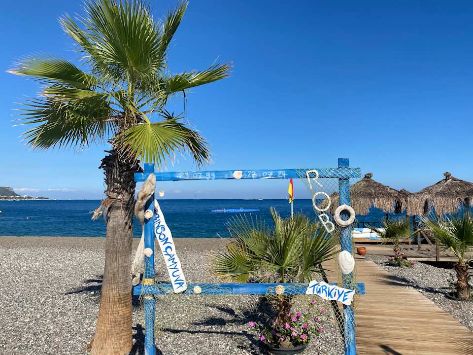 Strand ROBINSON ÇAMYUVA