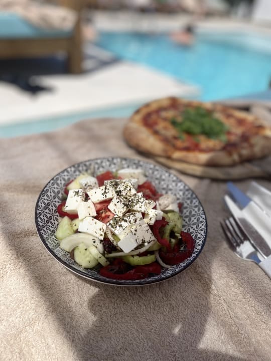 Gastro Paralos Lifestyle Beach