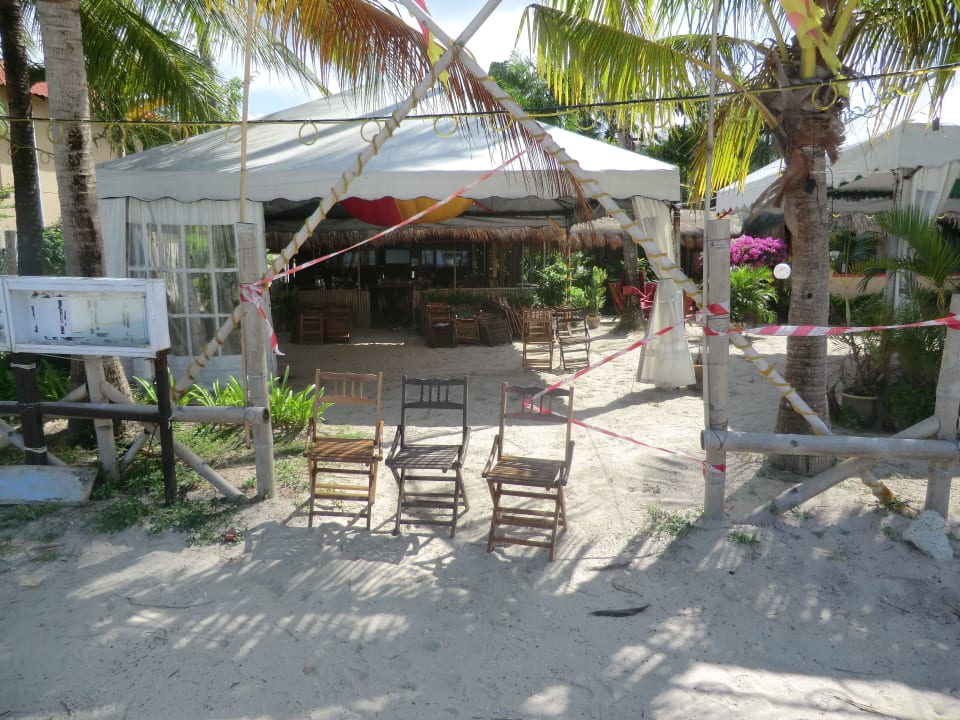 Zugang vom Strand her Hotel Beach Garden Resort