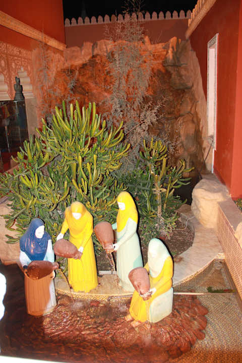 Водопад у входа Pickalbatros Alf Leila Wa Leila Resort - Neverland Hurghada