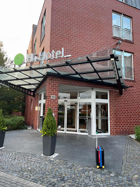 Außenansicht H+ Hotel Köln Hürth