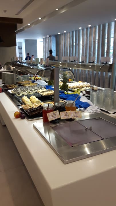 Restaurant Caravia Beach Hotel