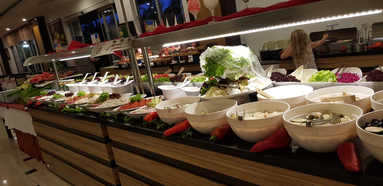 Gastro Side West Park Hotel