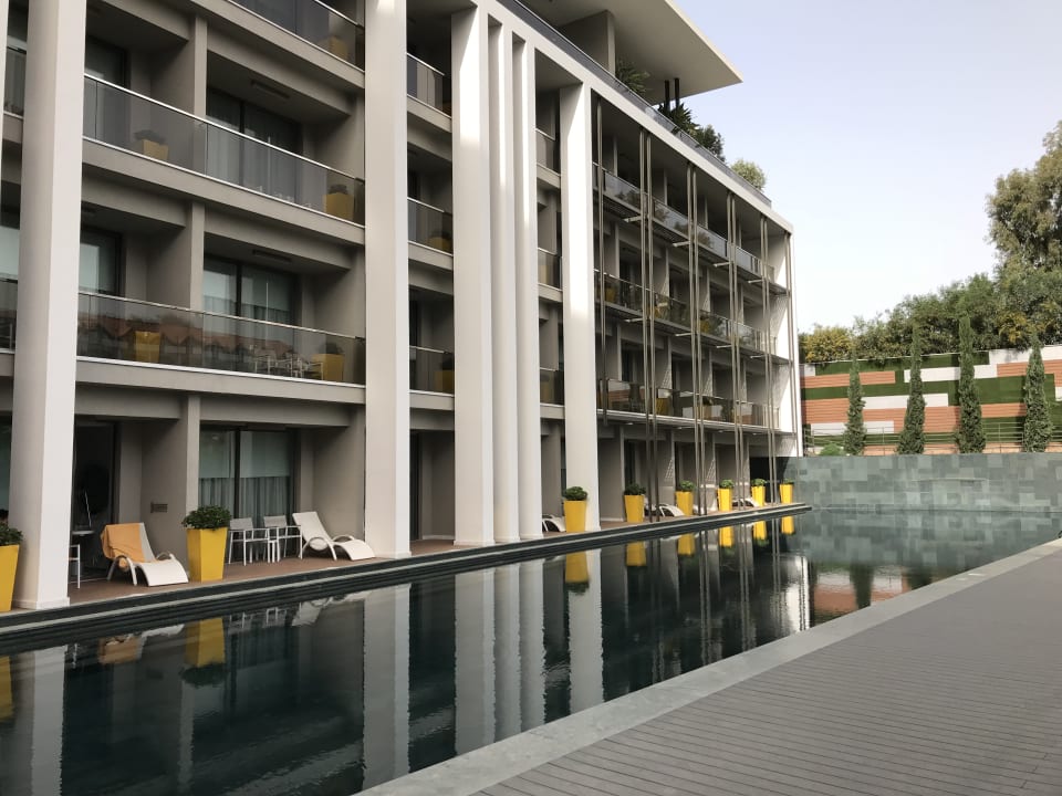 Pool The Sense Deluxe Hotel