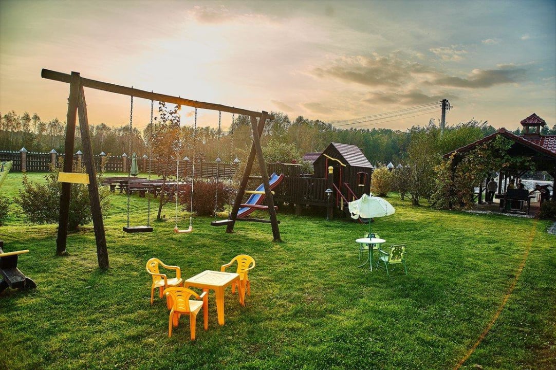 Plac zabaw Tematyczny Ośrodek Sportowo-Rekreacyjny Dwór Zawiszy