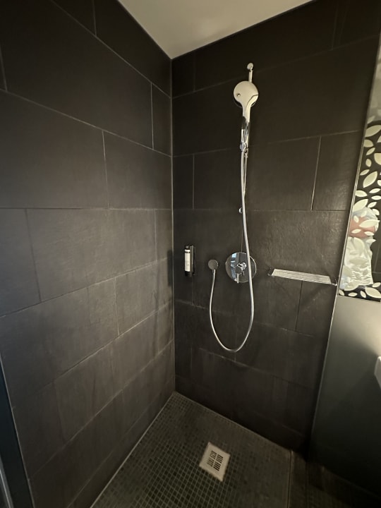 Zimmer Mövenpick Hotel Stuttgart Airport