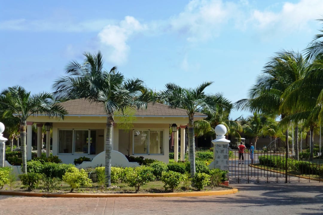 Eingang zum Hotel Melia Las Dunas