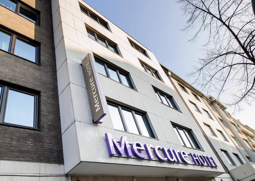Fassade Mercure Hotel Düsseldorf Zentrum
