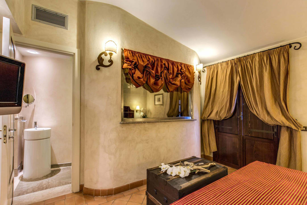 Zimmer Donna Camilla Savelli