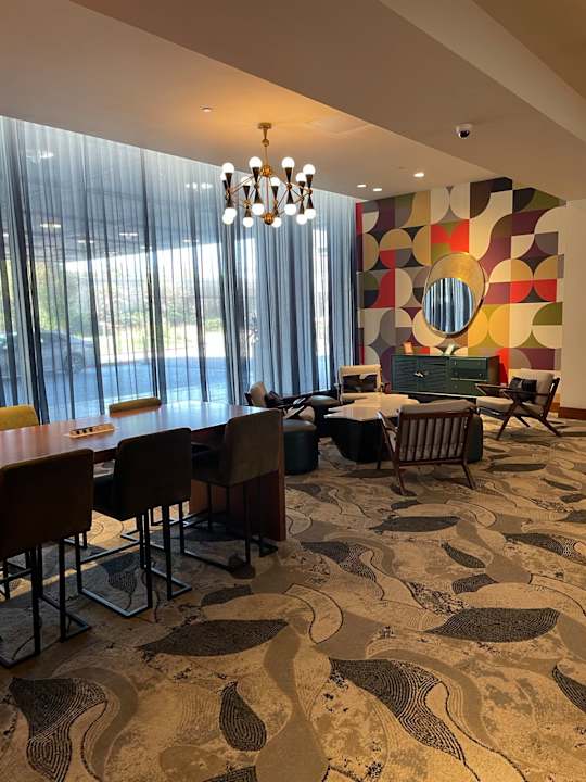 Lobby Hyatt Regency Los Angeles International Airport