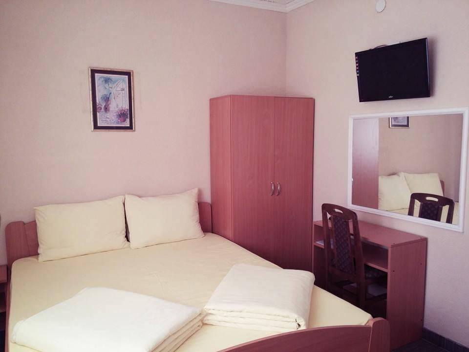 48 Hotel Djerdan Kraljevo