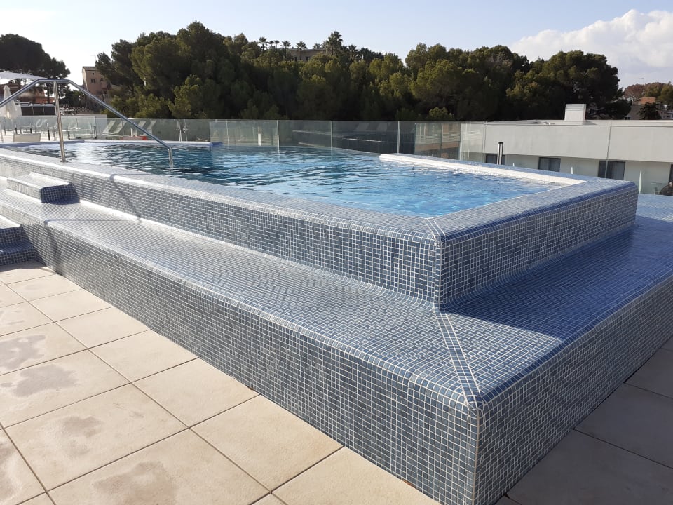 Pool Hotel Morlans Suites