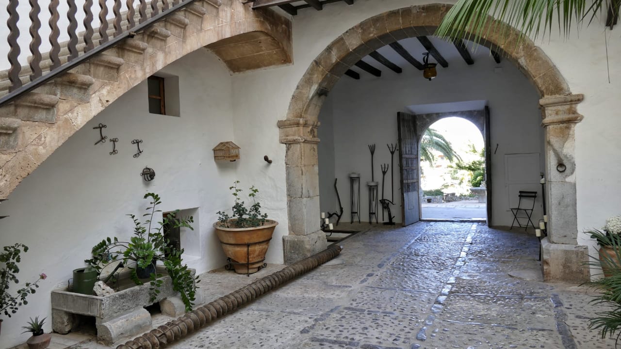 Außenansicht Hotel Es Port