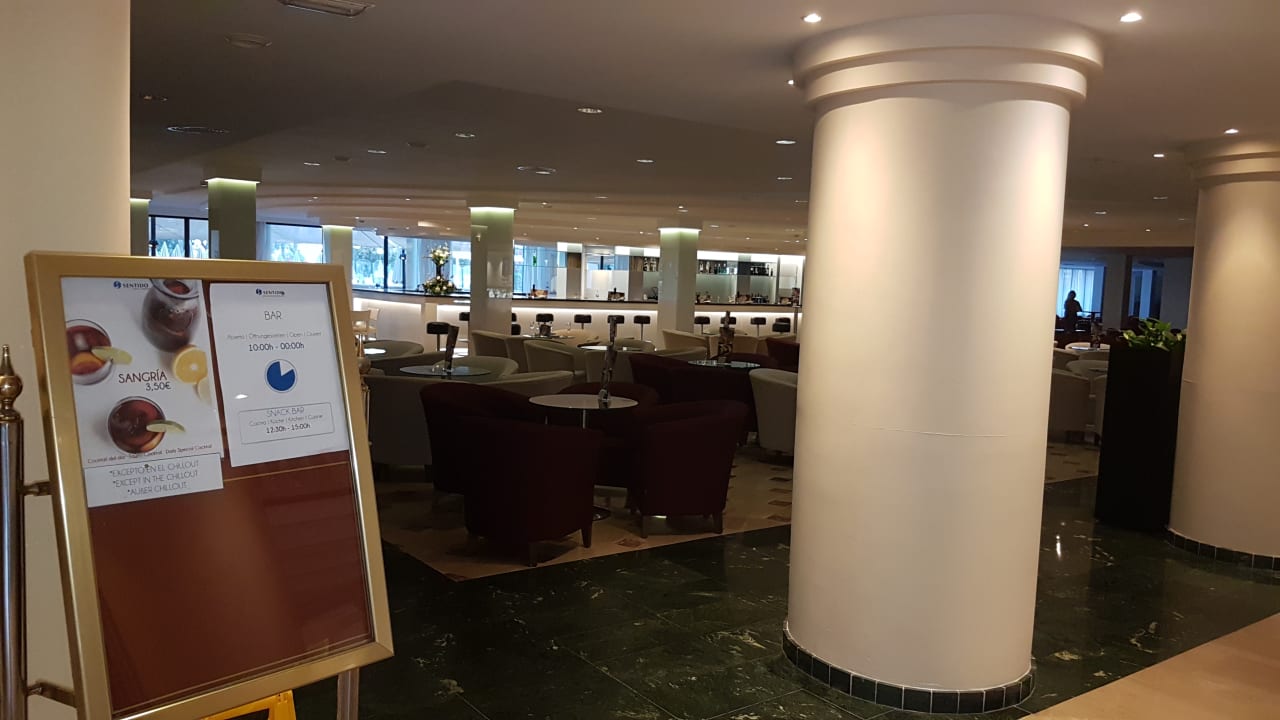 Lobby CM Castell de Mar