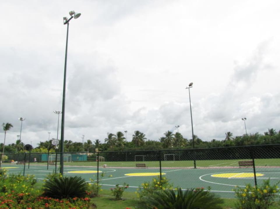 Boiska sportowe Hotel Grand Palladium Palace Resort, Spa & Casino