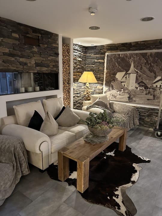 Lobby Alpine Resort Sportalm