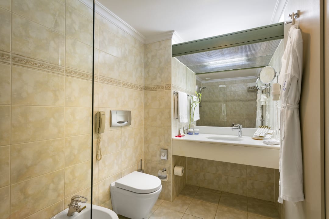 Zimmer Xanadu Resort Hotel