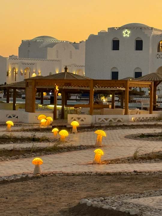 Außenansicht Beach Safari Nubian Resort