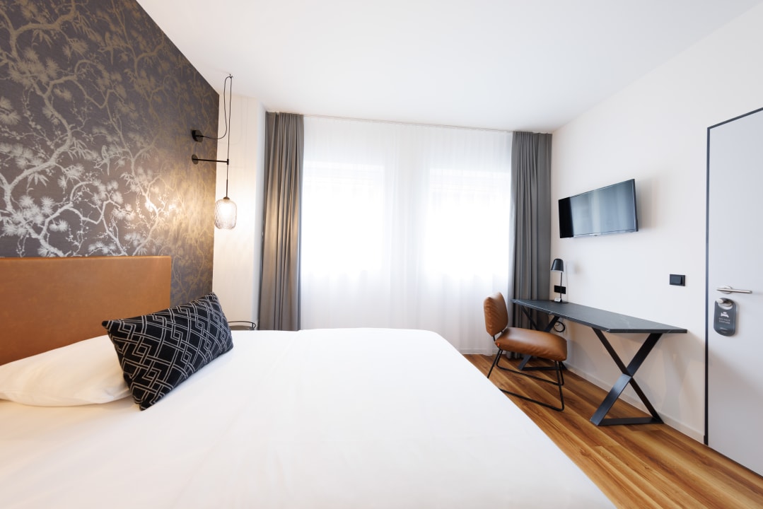 Zimmer Internationales Studierendenhotel Stuttgart