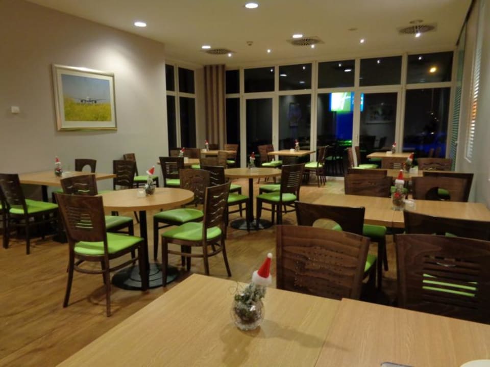 Gastro Holiday Inn Express Frankfurt - Airport