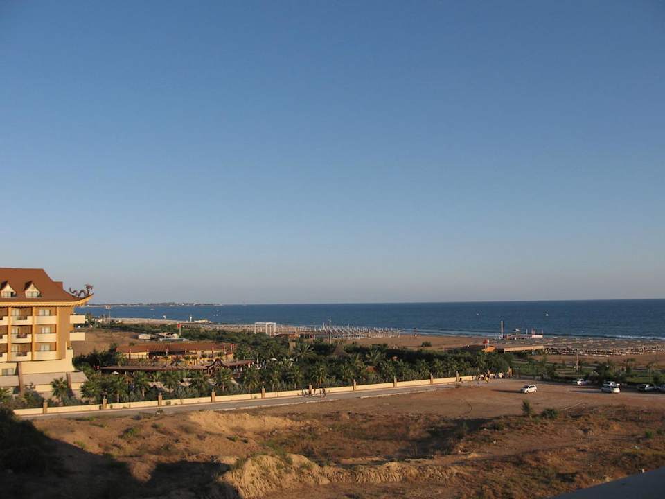 Blick von unserem Balkon auf das Meer  Aydinbey Kings Palace & Spa