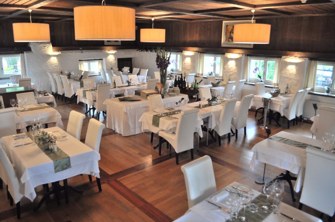 Buurestube à la carte Restaurant Hotel Landgasthof Leuen