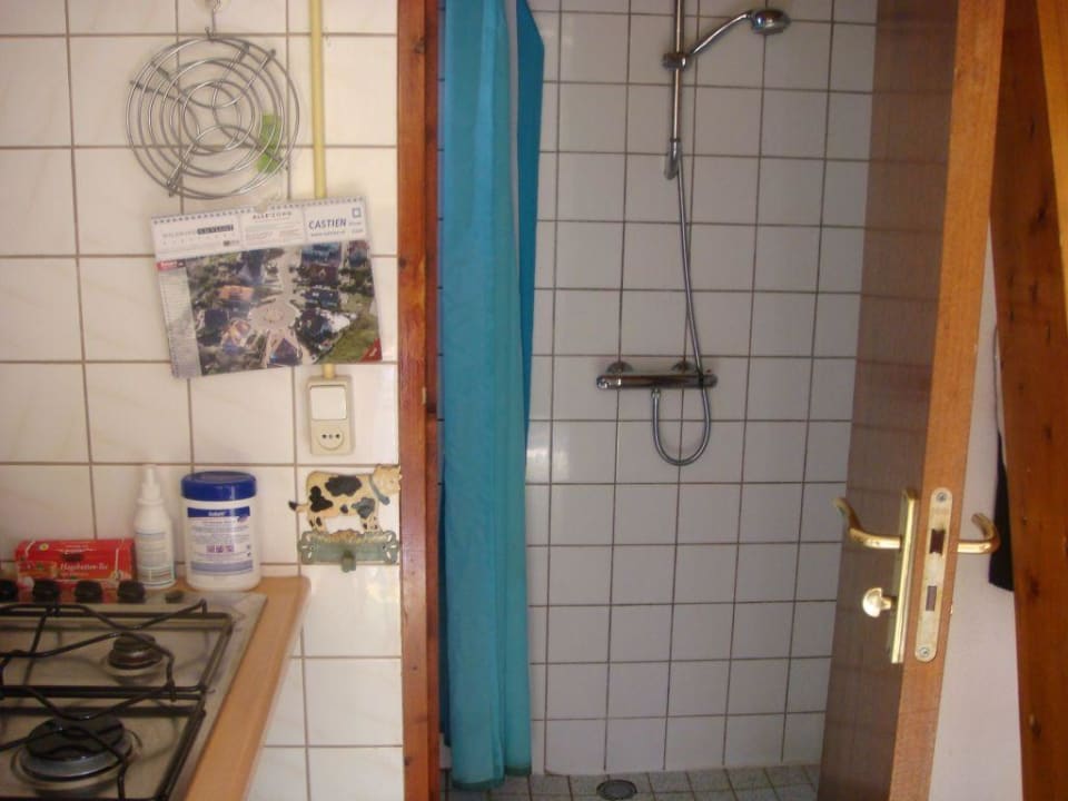 Minidusche mit Maxi-Ekelfaktor Pension Maaike