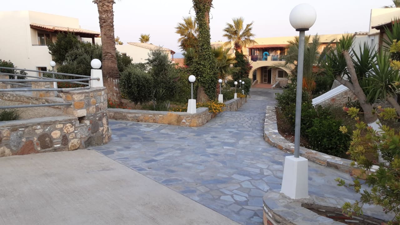 Außenansicht Hotel Kouros Palace