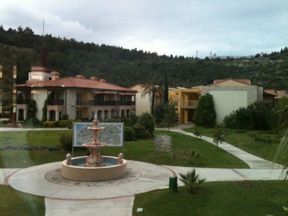 Blick auf die Aussenanlage Aqua Fantasy Aquapark Hotel & Spa