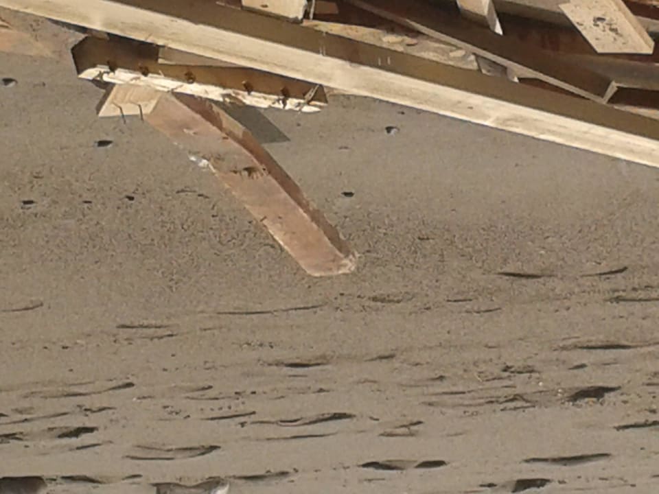 Trümmer von kaputtem Steg Ulusoy Kemer Holiday Club