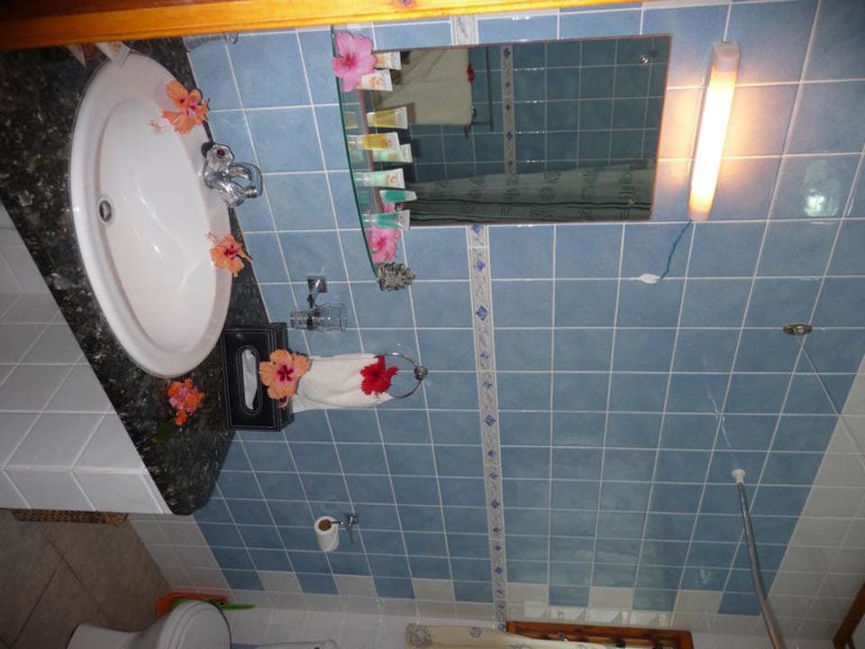 Bad-Toilettenbereich Hotel Patatran Village