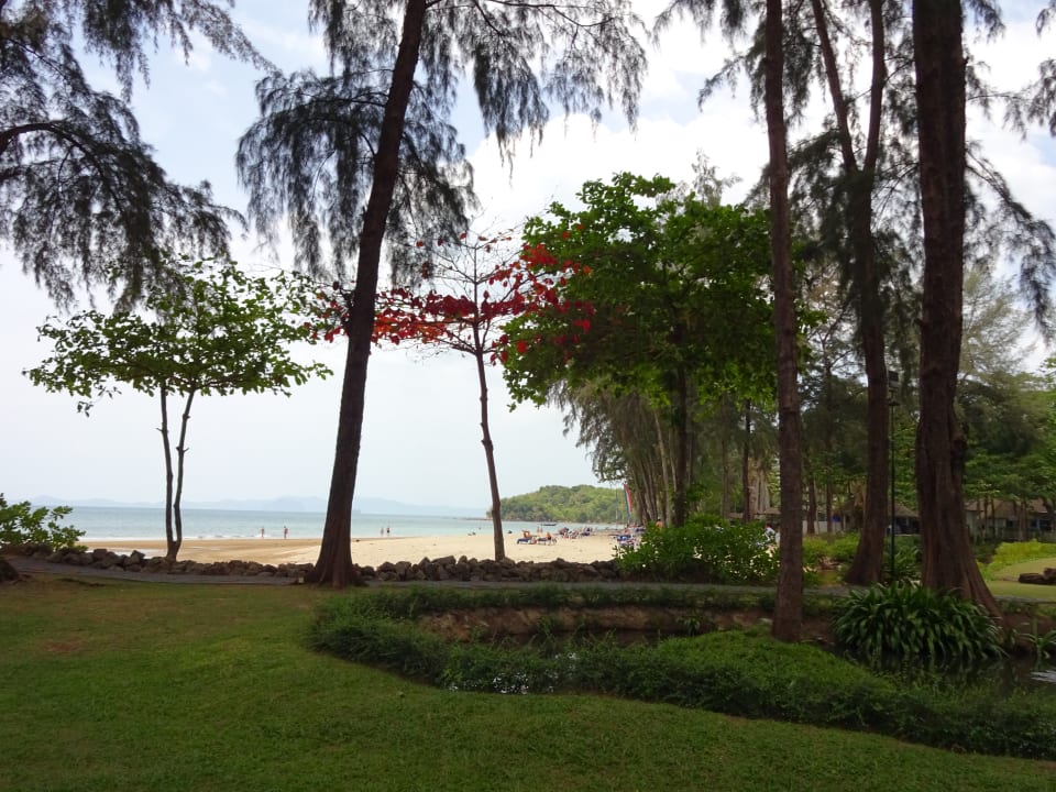 Gartenanlage Dusit Thani Krabi Beach Resort