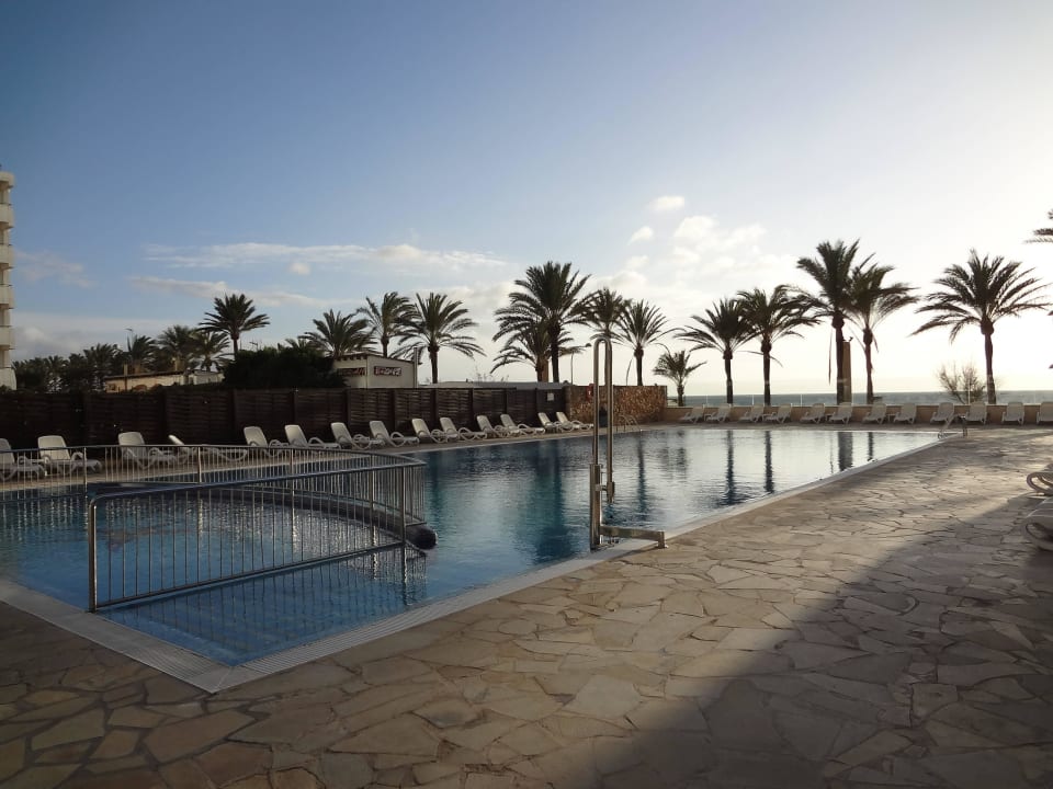 Pool im November ... Hotel HM Gran Fiesta