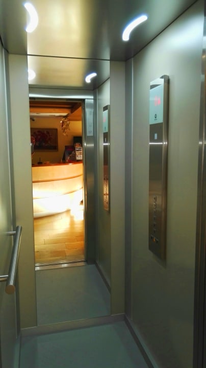 Sonstiges Hotel Kajetansbrücke