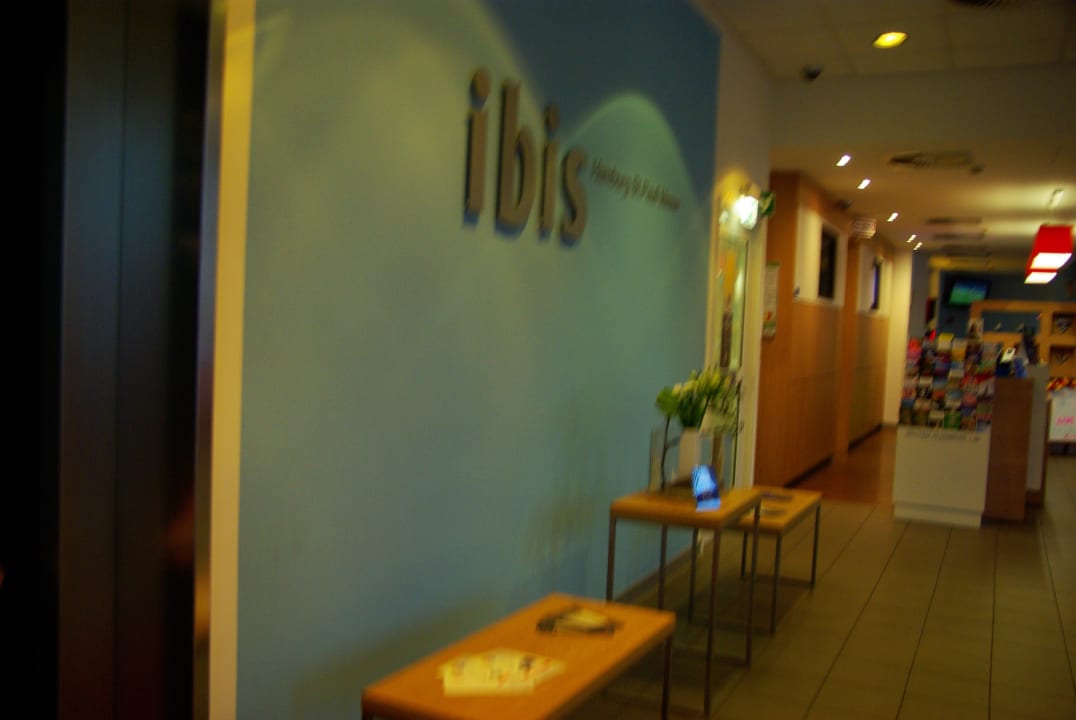 An den Aufzüge Hotel ibis Hamburg St. Pauli Messe