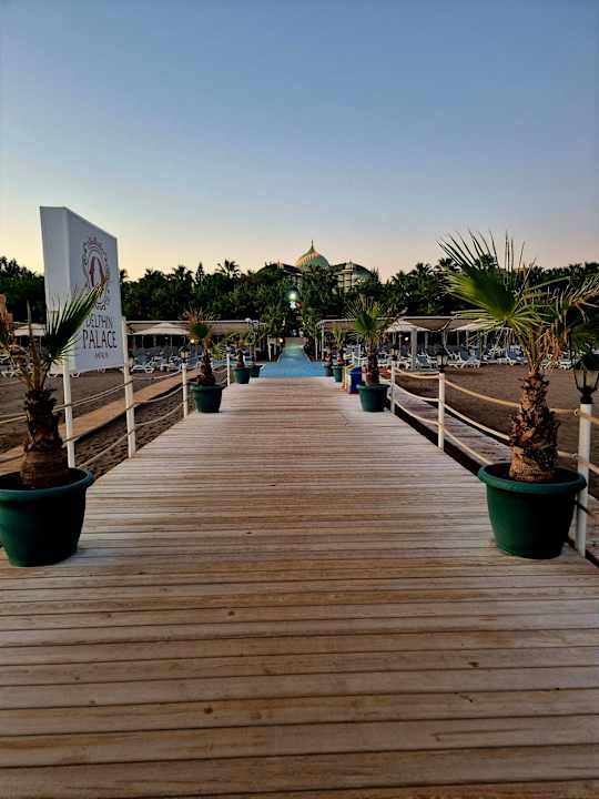 Strand Hotel Delphin Palace