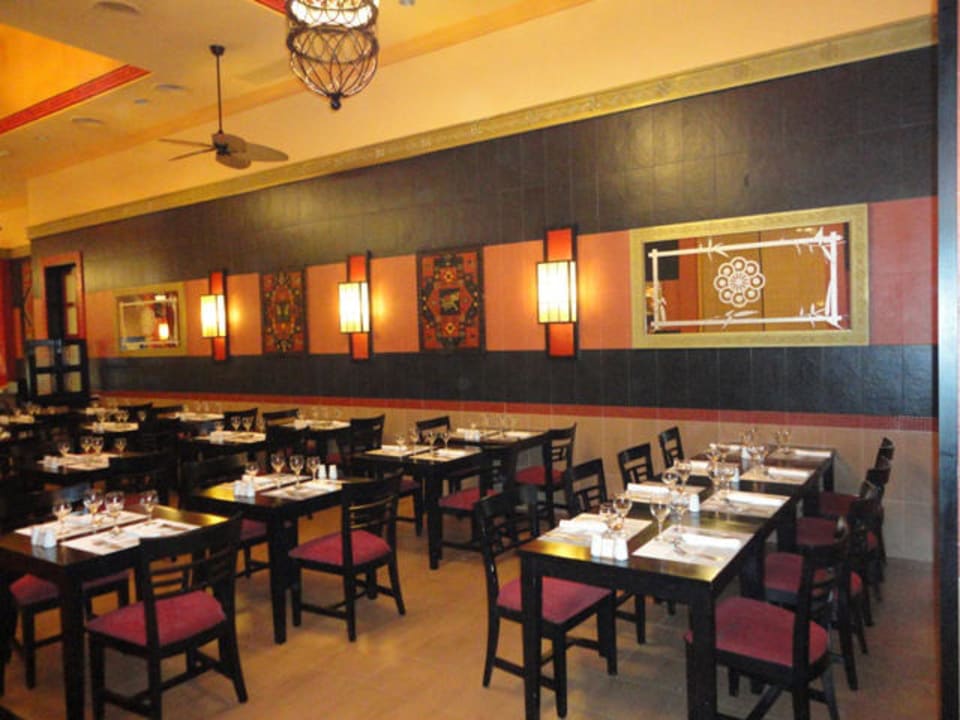 Bamboo Hotel Riu Tequila